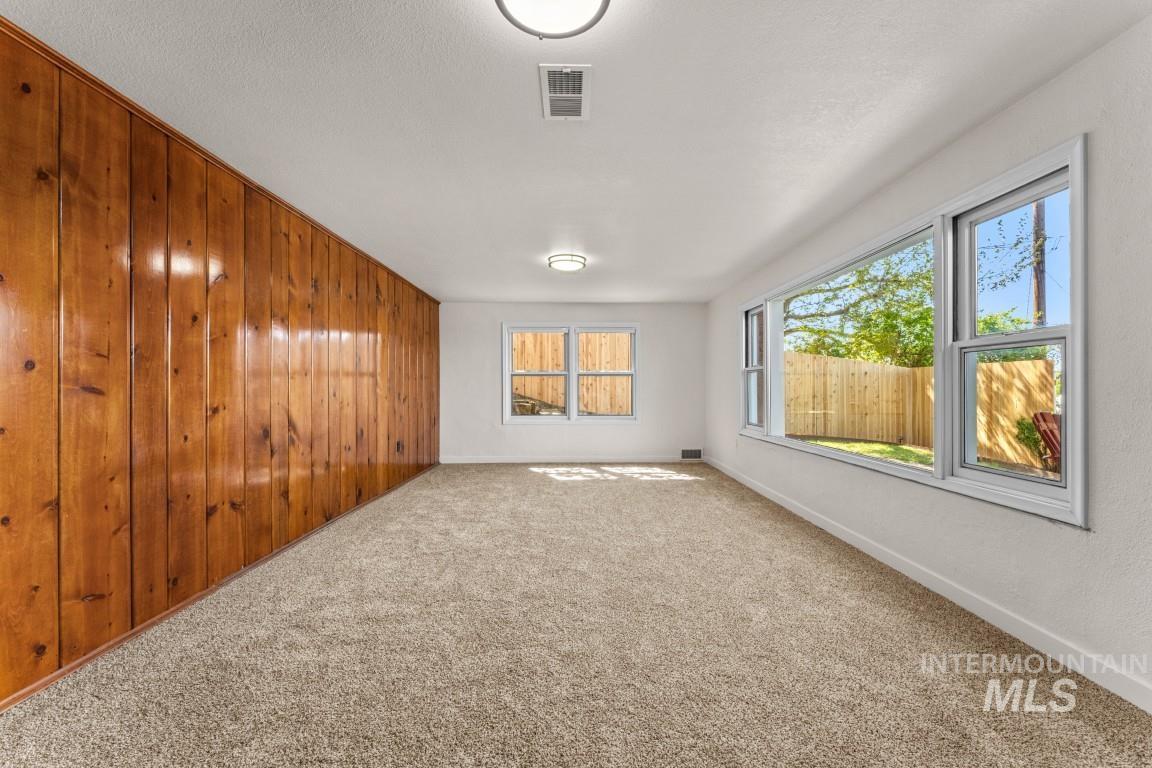 165 W Horizon Dr, Boise, Idaho 83702, 4 Bedrooms, 2 Bathrooms, Residential For Sale, Price $1,360,000,MLS 98983204