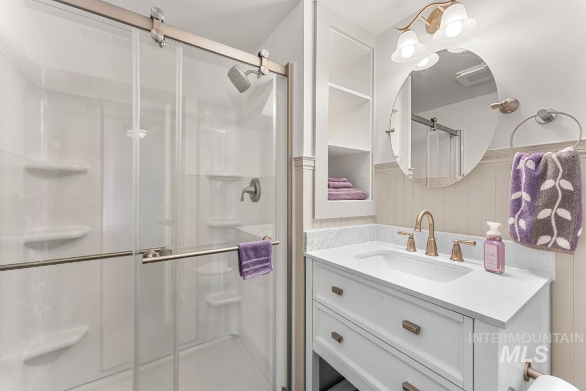 165 W Horizon Dr, Boise, Idaho 83702, 4 Bedrooms, 2 Bathrooms, Residential For Sale, Price $1,360,000,MLS 98983204