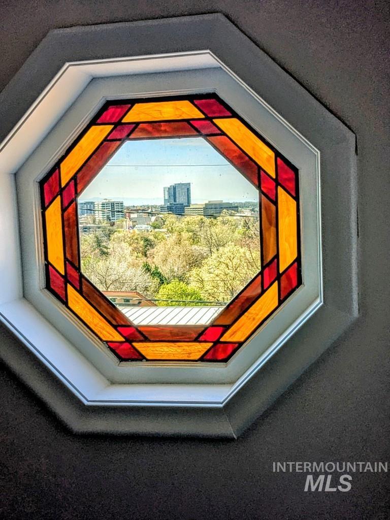 165 W Horizon Dr, Boise, Idaho 83702, 4 Bedrooms, 2 Bathrooms, Residential For Sale, Price $1,360,000,MLS 98983204