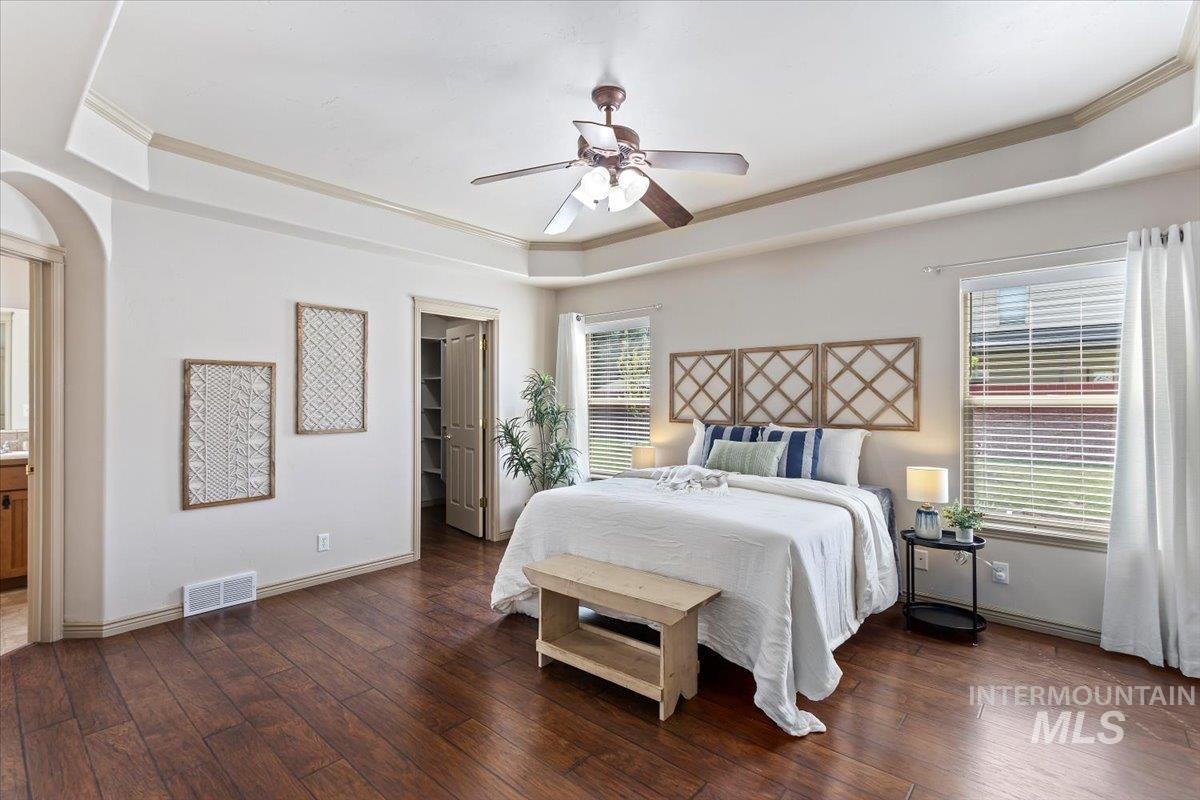 2274 Eastwood Rd, Twin Falls, Idaho 83301, 4 Bedrooms, 2.5 Bathrooms, Residential For Sale, Price $592,900, 98983205