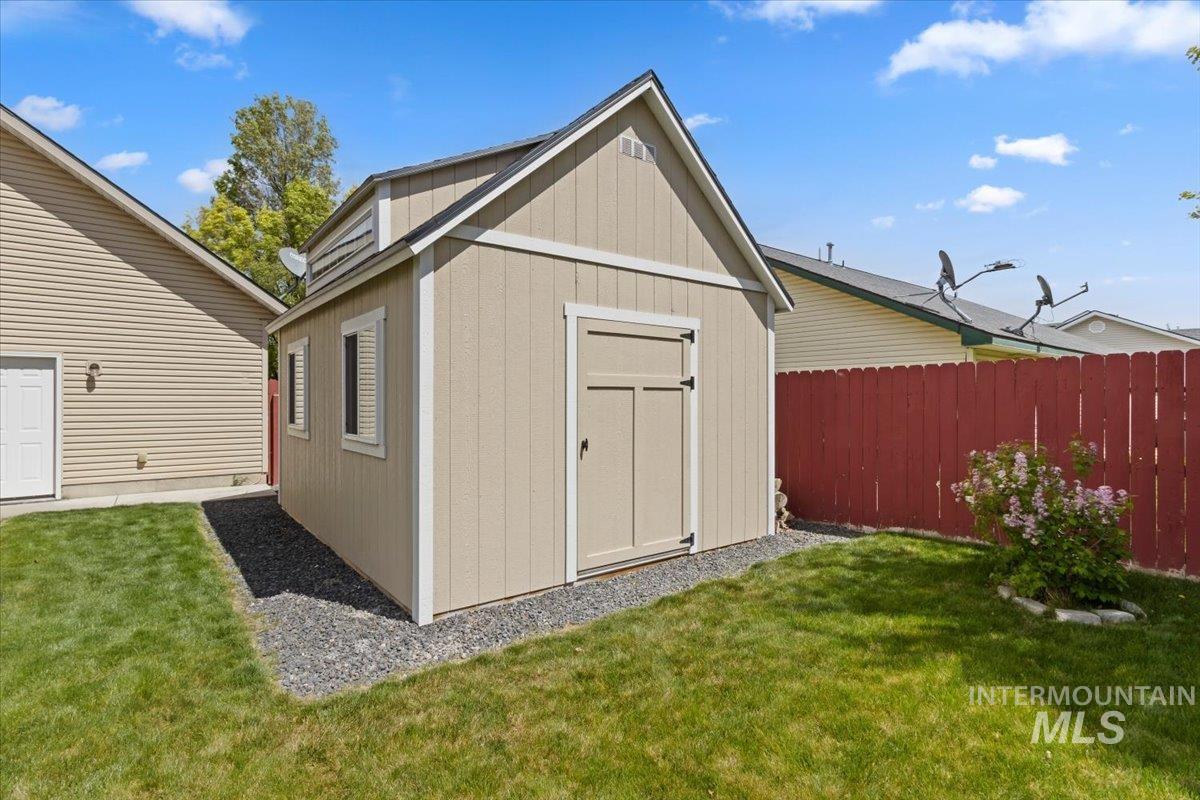 2274 Eastwood Rd, Twin Falls, Idaho 83301, 4 Bedrooms, 2.5 Bathrooms, Residential For Sale, Price $592,900, 98983205