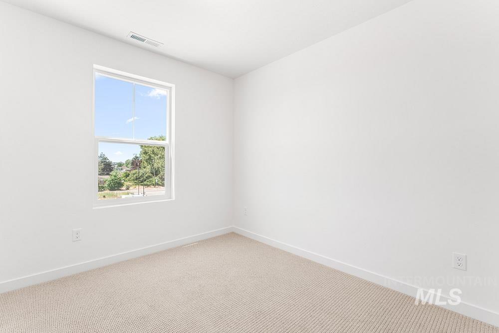 1613 N N Timathy Ln, Boise, Idaho 83713, 4 Bedrooms, 3.5 Bathrooms, Residential For Sale, Price $419,900,MLS 98983207