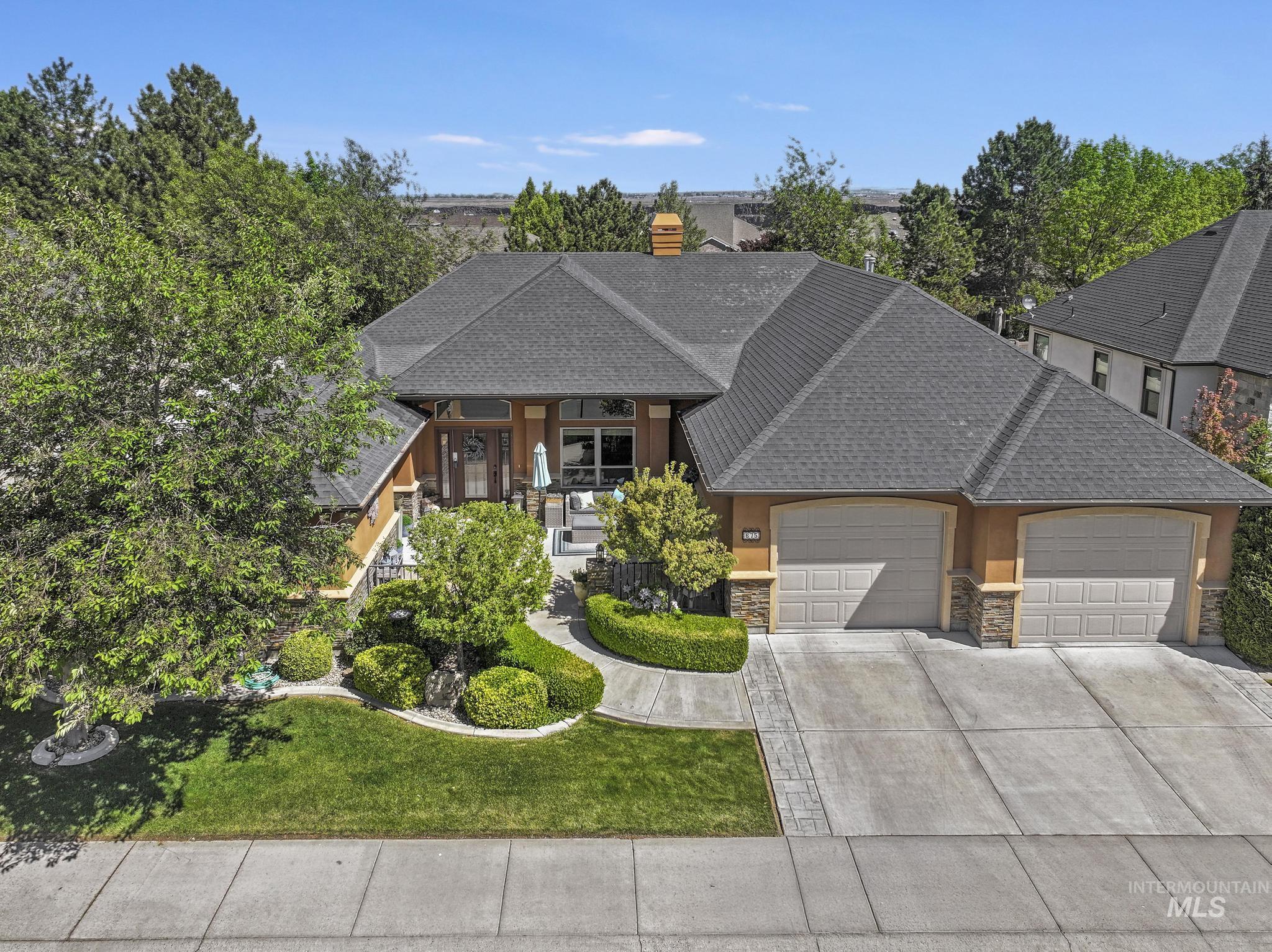 675 Canyon Park Ave, Twin Falls, Idaho 83301, 3 Bedrooms, 2 Bathrooms, Residential For Sale, Price $565,000,MLS 98983208