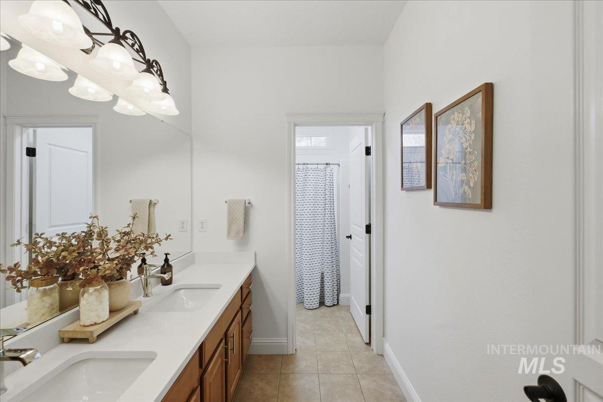 570 N Cove Colony Way, Eagle, Idaho 83616, 4 Bedrooms, 3.5 Bathrooms, Residential For Sale, Price $1,749,900, 98983210