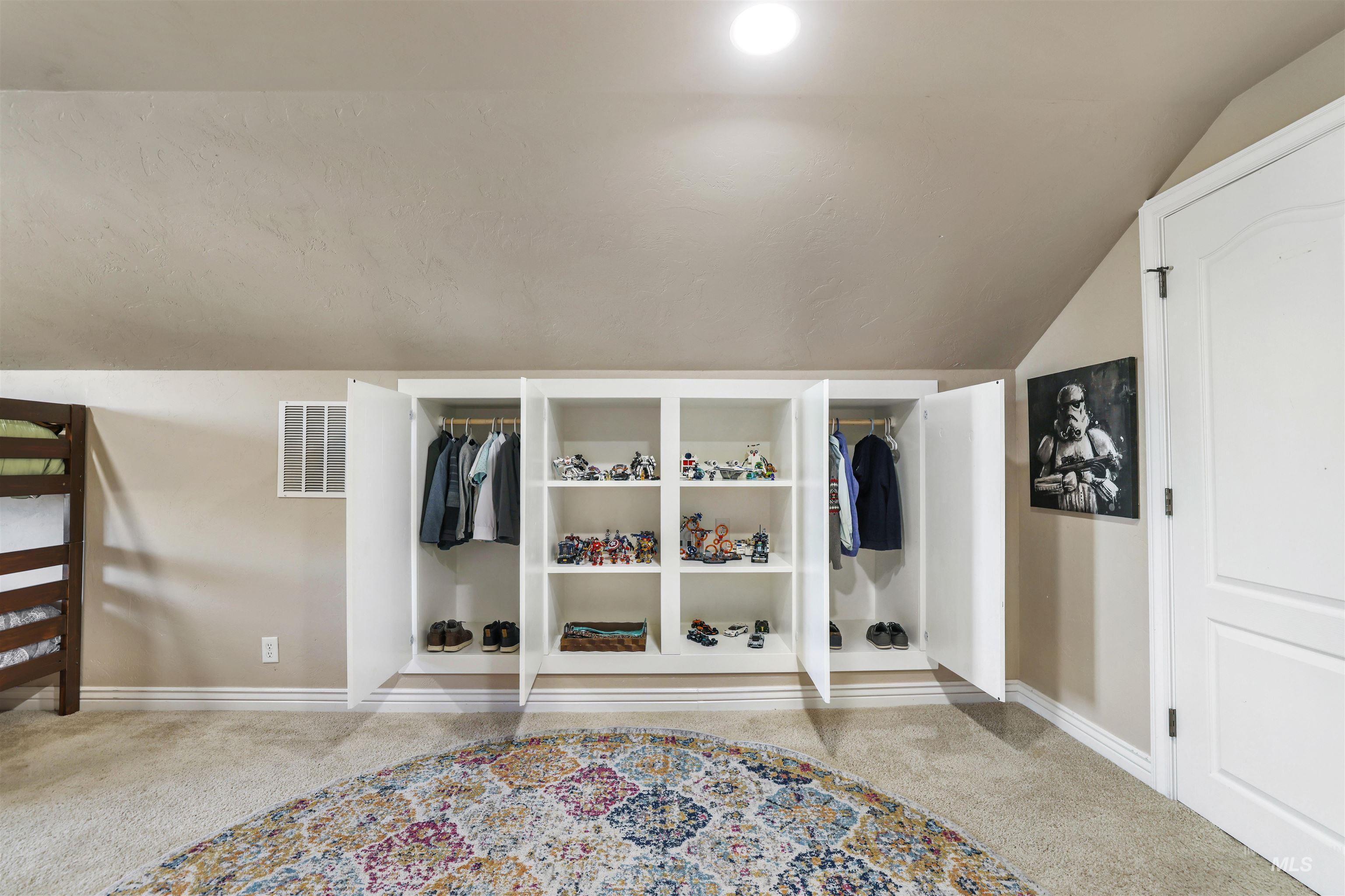 2662 Joshua Way, Twin Falls, Idaho 83301, 3 Bedrooms, 3 Bathrooms, Residential For Sale, Price $499,999, 98983213