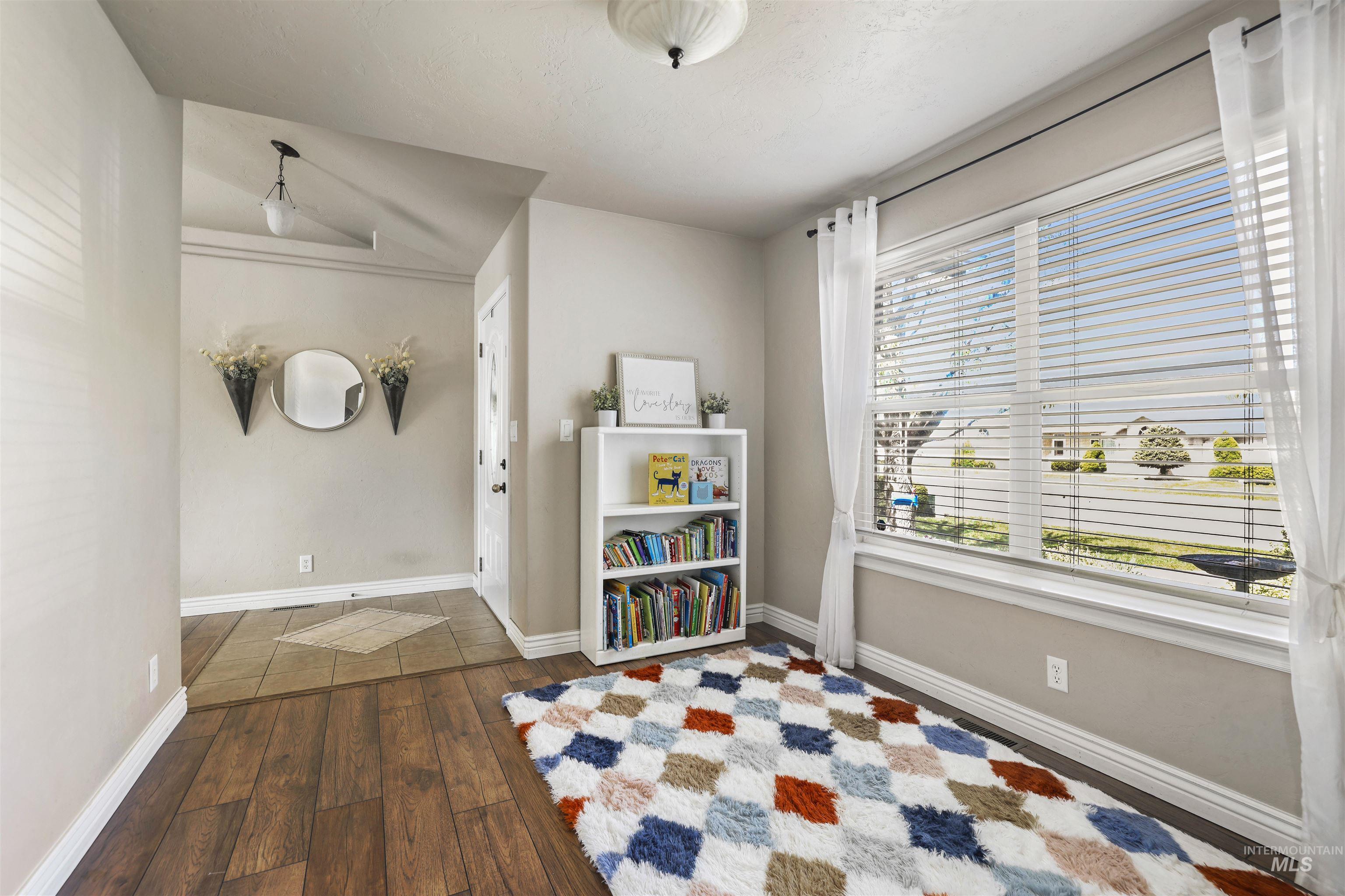 2662 Joshua Way, Twin Falls, Idaho 83301, 3 Bedrooms, 3 Bathrooms, Residential For Sale, Price $499,999, 98983213