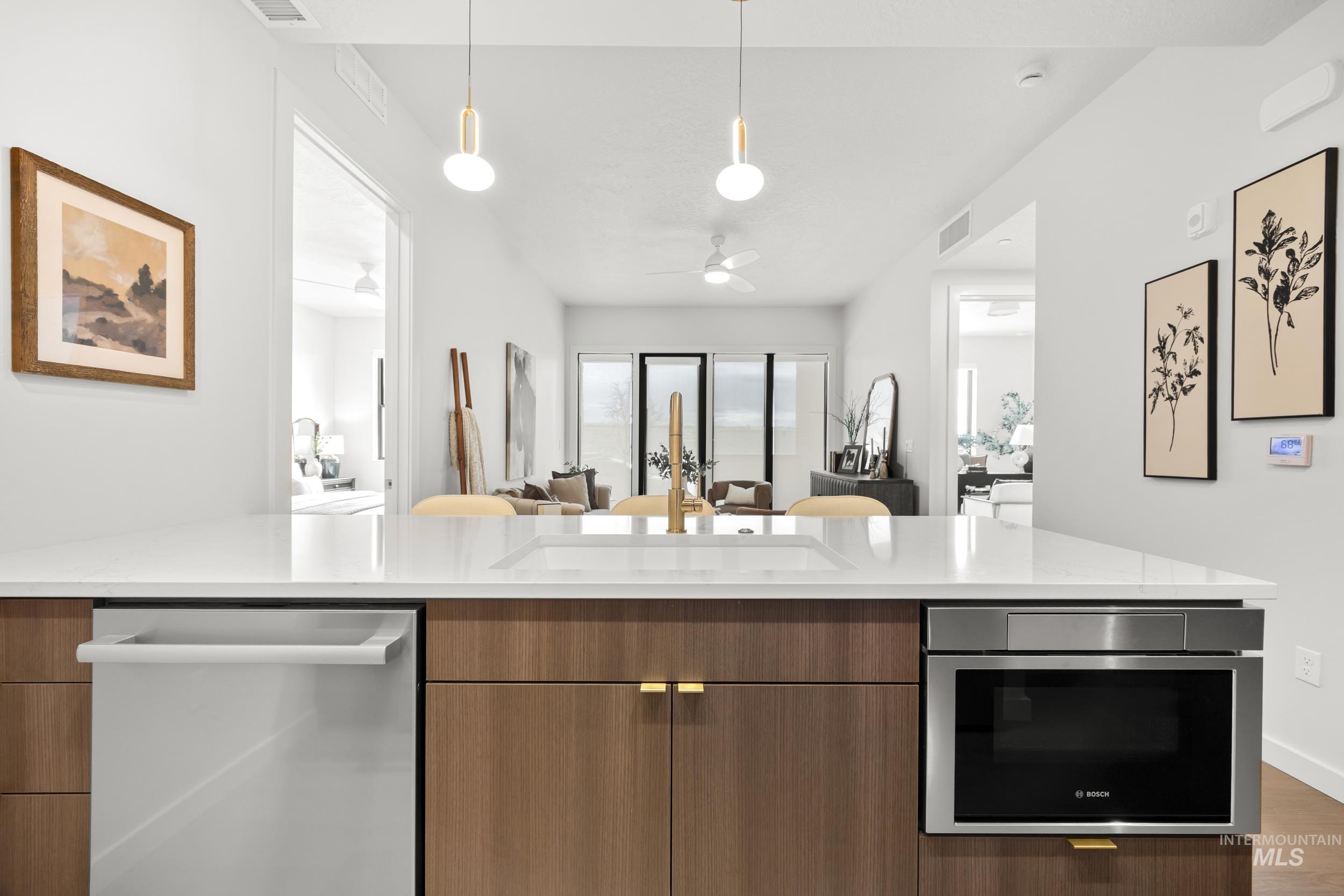 4430 E Haystack St, Boise, Idaho 83716, 2 Bedrooms, 2 Bathrooms, Residential For Sale, Price $469,900, 98983214