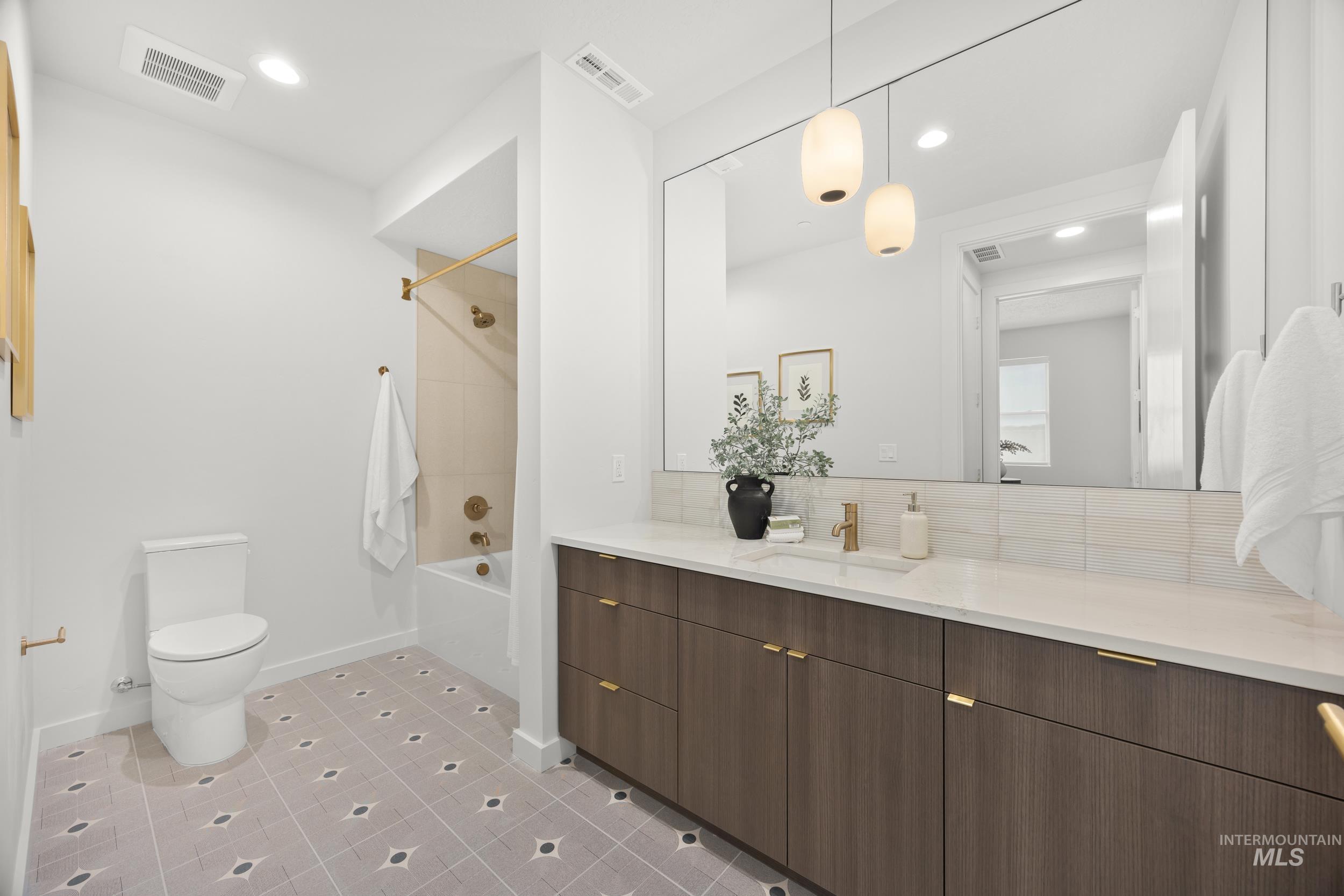 4430 E Haystack St, Boise, Idaho 83716, 2 Bedrooms, 2 Bathrooms, Residential For Sale, Price $469,900, 98983214