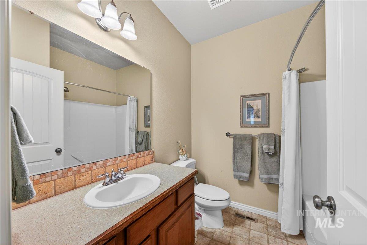 1311 W Sanetta St, Nampa, Idaho 83651, 3 Bedrooms, 2 Bathrooms, Residential For Sale, Price $350,000,MLS 98983215