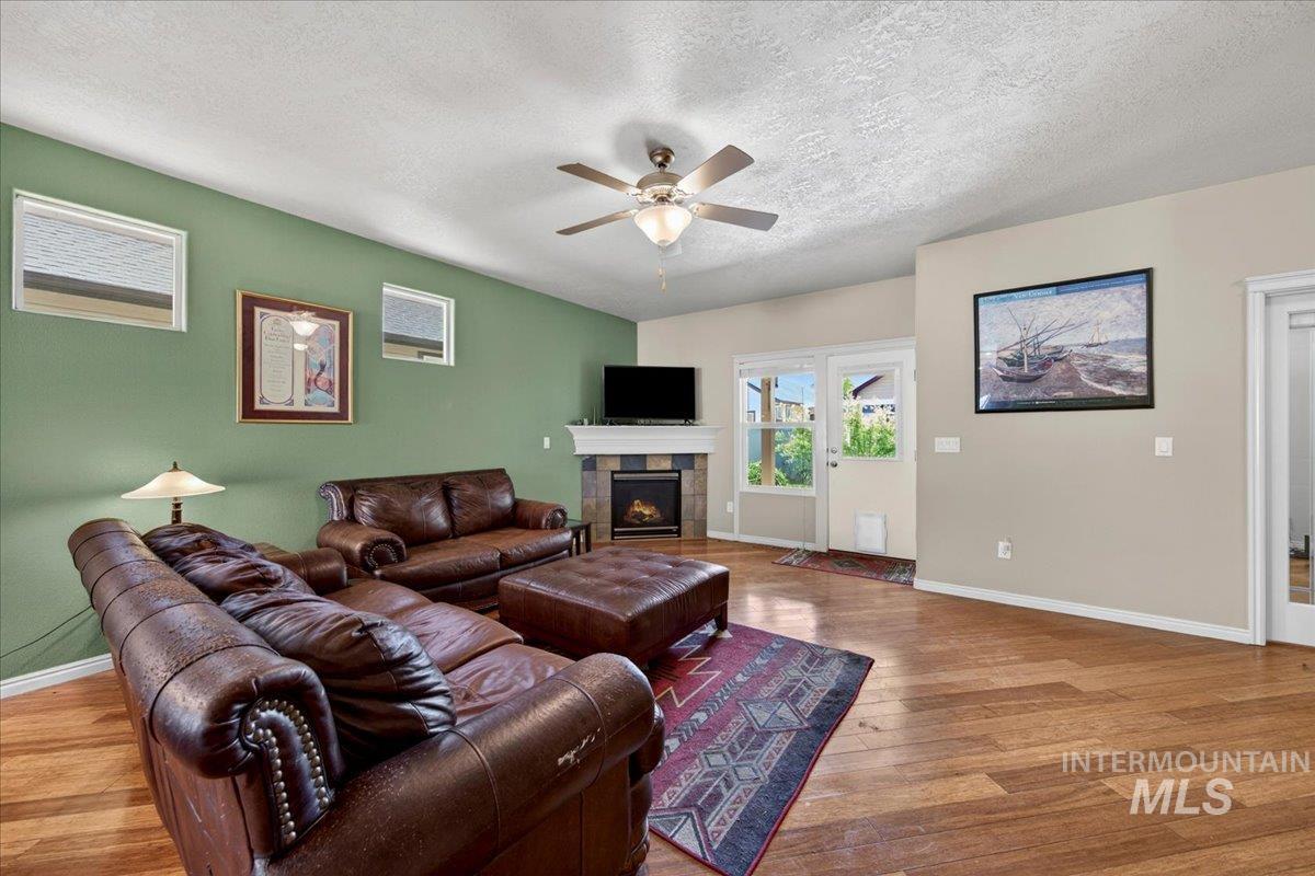 1311 W Sanetta St, Nampa, Idaho 83651, 3 Bedrooms, 2 Bathrooms, Residential For Sale, Price $350,000,MLS 98983215