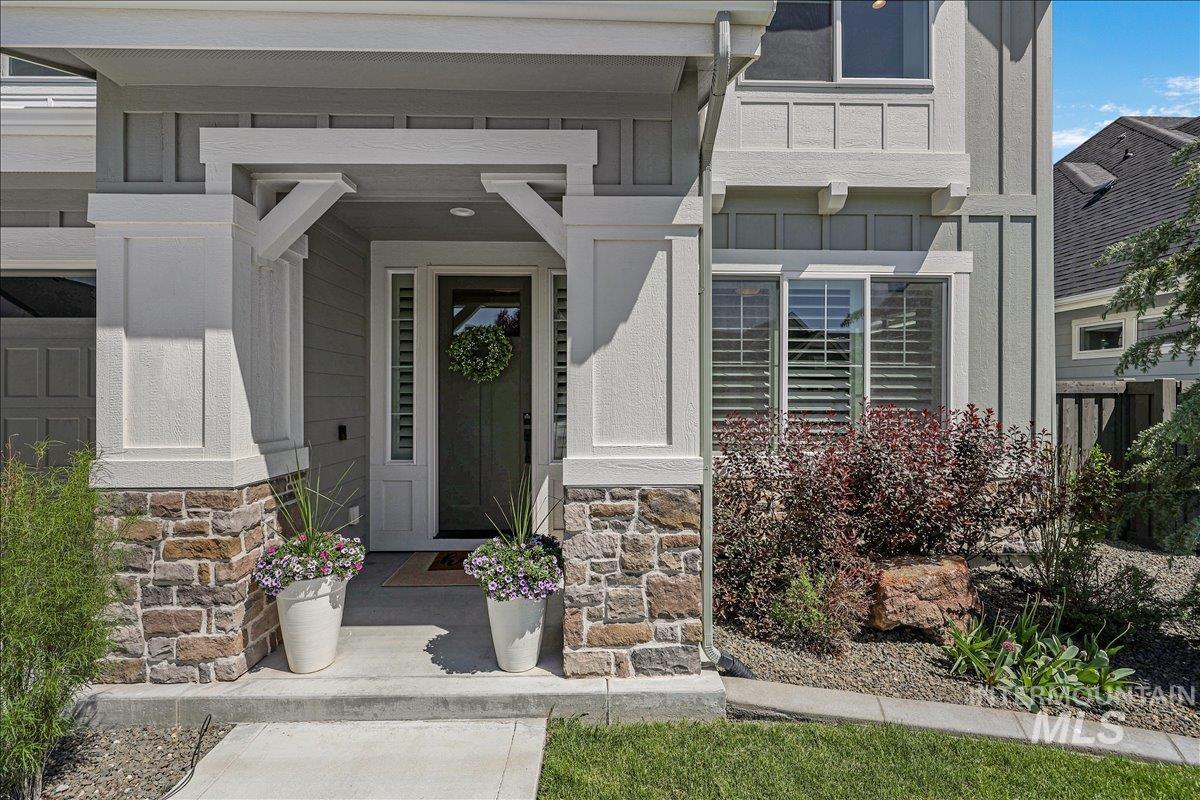 6718 S Cadence Ave, Meridian, Idaho 83642, 4 Bedrooms, 3 Bathrooms, Residential For Sale, Price $859,000,MLS 98983216