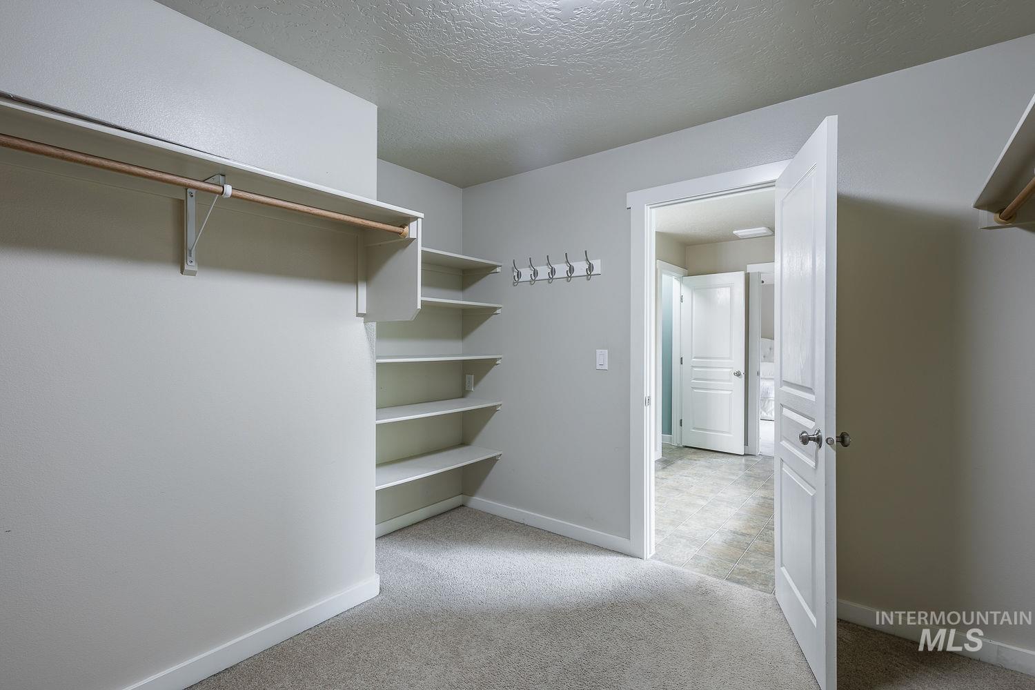 17362 N Midsummers Ln, Nampa, Idaho 83687, 4 Bedrooms, 2.5 Bathrooms, Residential For Sale, Price $459,900,MLS 98983220