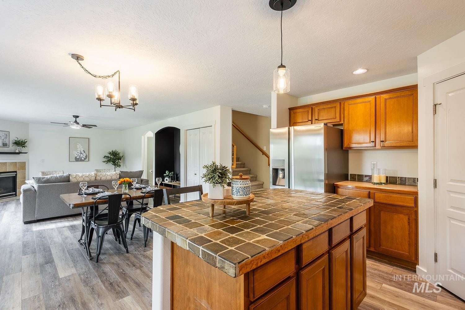 17362 N Midsummers Ln, Nampa, Idaho 83687, 4 Bedrooms, 2.5 Bathrooms, Residential For Sale, Price $459,900,MLS 98983220