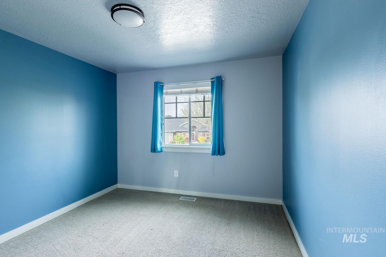 17362 N Midsummers Ln, Nampa, Idaho 83687, 4 Bedrooms, 2.5 Bathrooms, Residential For Sale, Price $459,900,MLS 98983220