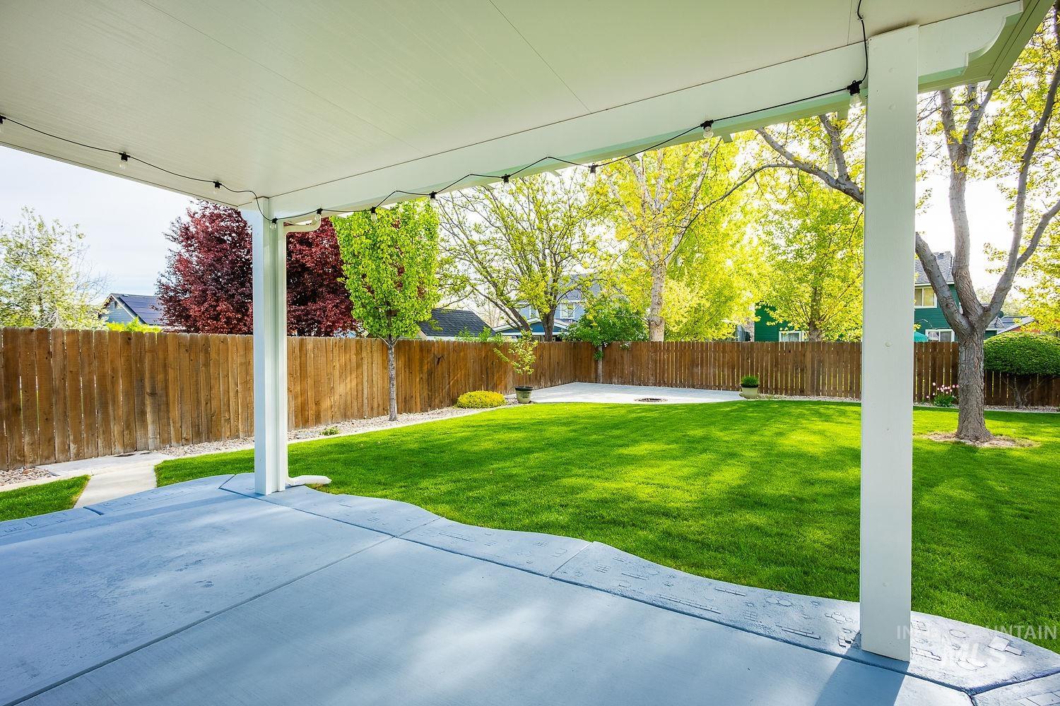 17362 N Midsummers Ln, Nampa, Idaho 83687, 4 Bedrooms, 2.5 Bathrooms, Residential For Sale, Price $459,900,MLS 98983220