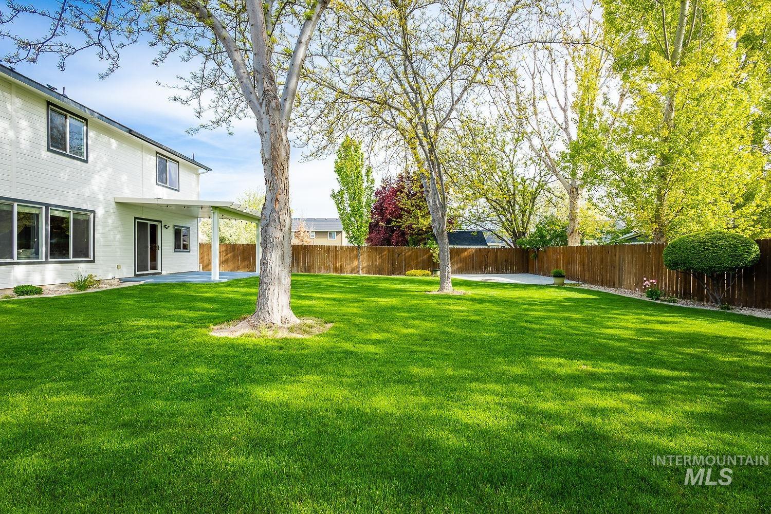 17362 N Midsummers Ln, Nampa, Idaho 83687, 4 Bedrooms, 2.5 Bathrooms, Residential For Sale, Price $459,900,MLS 98983220