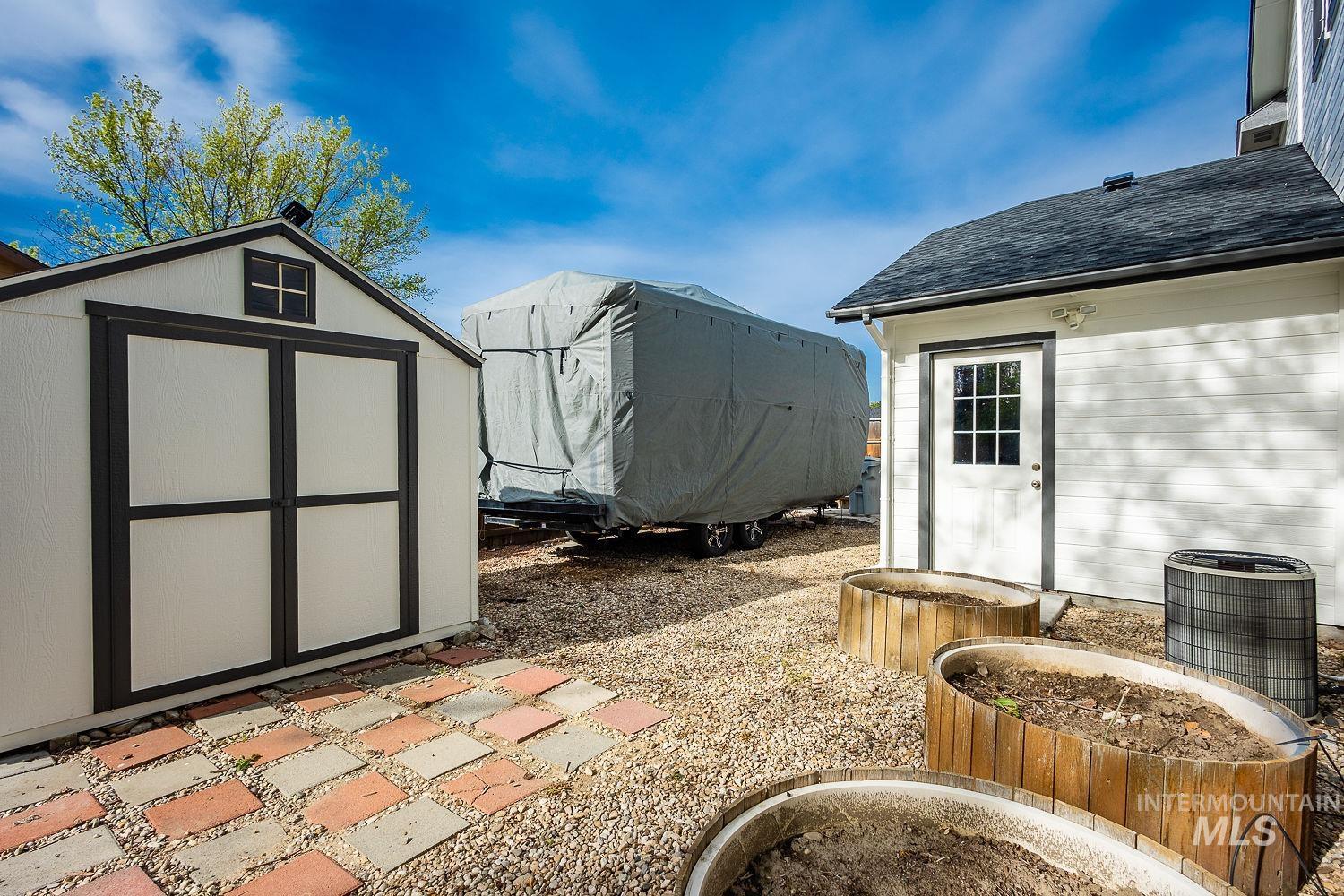 17362 N Midsummers Ln, Nampa, Idaho 83687, 4 Bedrooms, 2.5 Bathrooms, Residential For Sale, Price $459,900,MLS 98983220