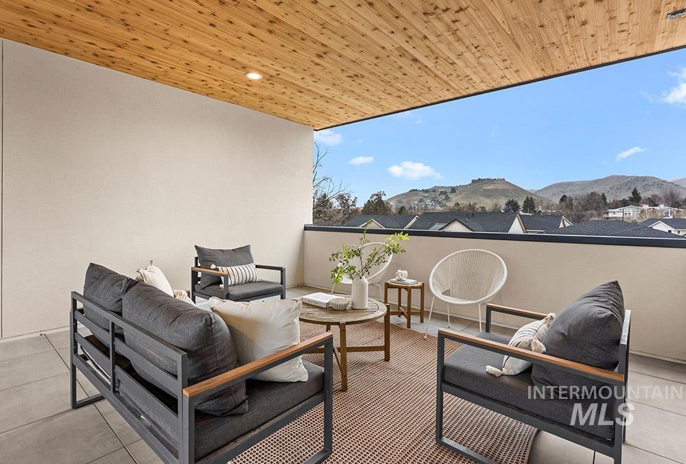 3337 W Whimbrel Lane, Boise, Idaho 83703, 3 Bedrooms, 2.5 Bathrooms, Residential For Sale, Price $714,900, 98983221