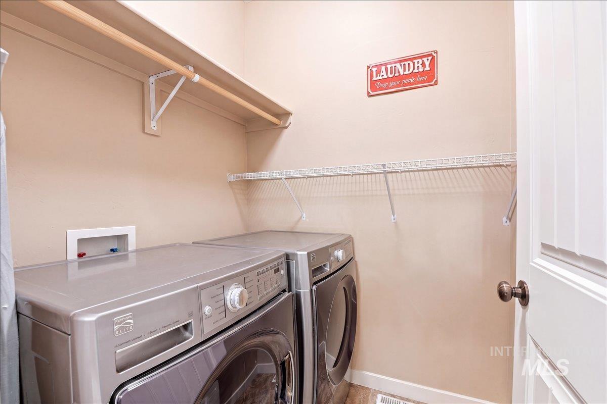 4406 S Axiom Ave, Boise, Idaho 83716, 3 Bedrooms, 2.5 Bathrooms, Residential For Sale, Price $549,990, 98983224