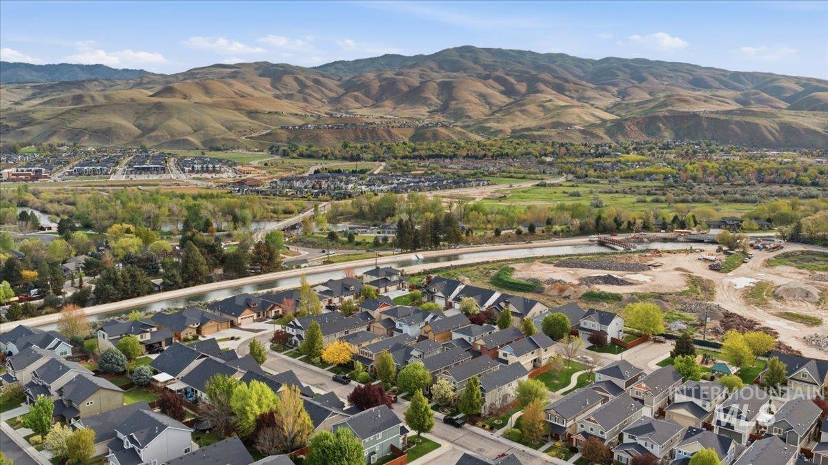 4406 S Axiom Ave, Boise, Idaho 83716, 3 Bedrooms, 2.5 Bathrooms, Residential For Sale, Price $549,990, 98983224