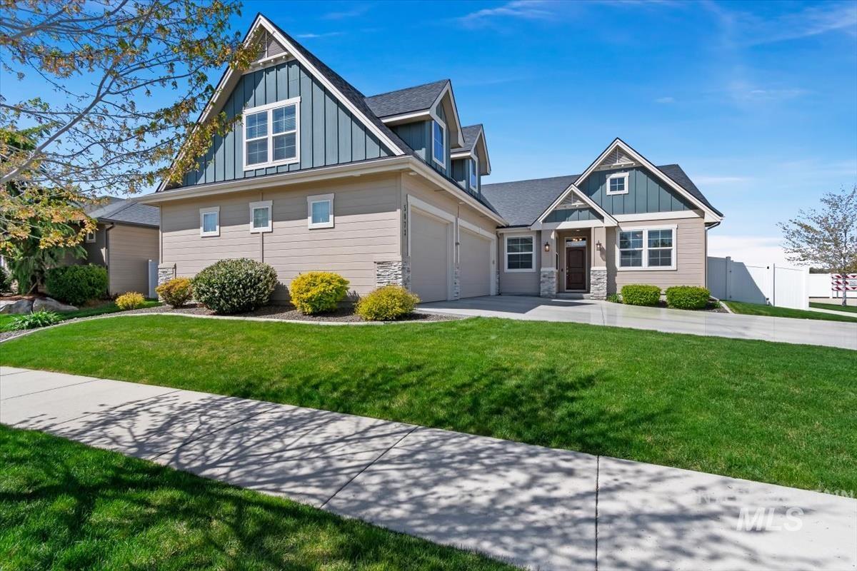 5073 S Marsala Way, Meridian, Idaho 83642, 5 Bedrooms, 3 Bathrooms, Residential For Sale, Price $750,000, 98983225