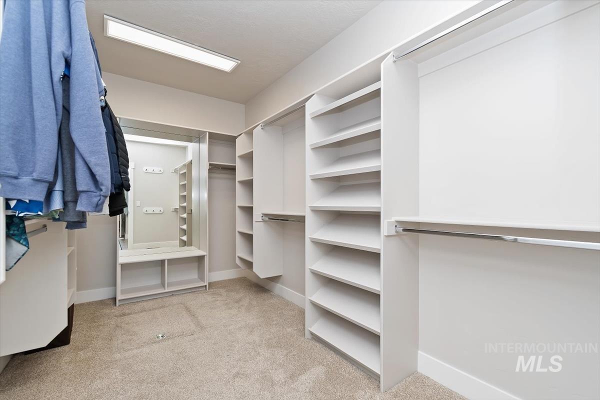 5073 S Marsala Way, Meridian, Idaho 83642, 5 Bedrooms, 3 Bathrooms, Residential For Sale, Price $750,000, 98983225