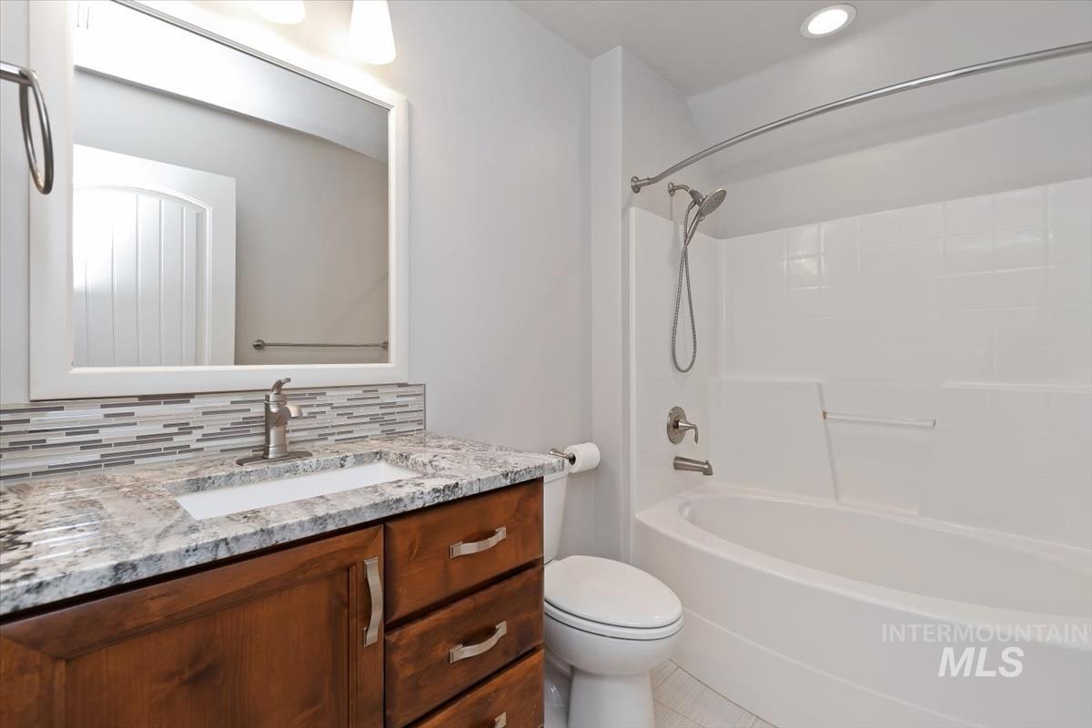 5073 S Marsala Way, Meridian, Idaho 83642, 5 Bedrooms, 3 Bathrooms, Residential For Sale, Price $750,000, 98983225