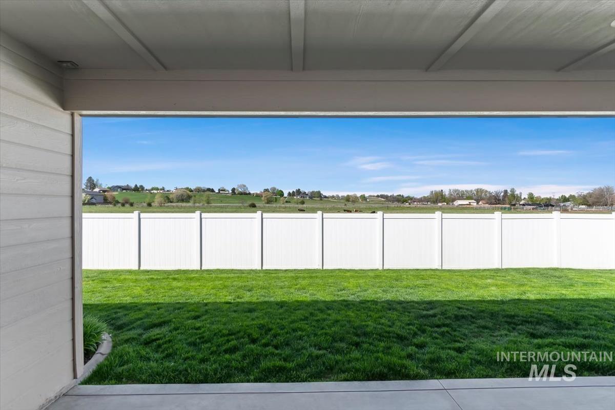 5073 S Marsala Way, Meridian, Idaho 83642, 5 Bedrooms, 3 Bathrooms, Residential For Sale, Price $750,000, 98983225