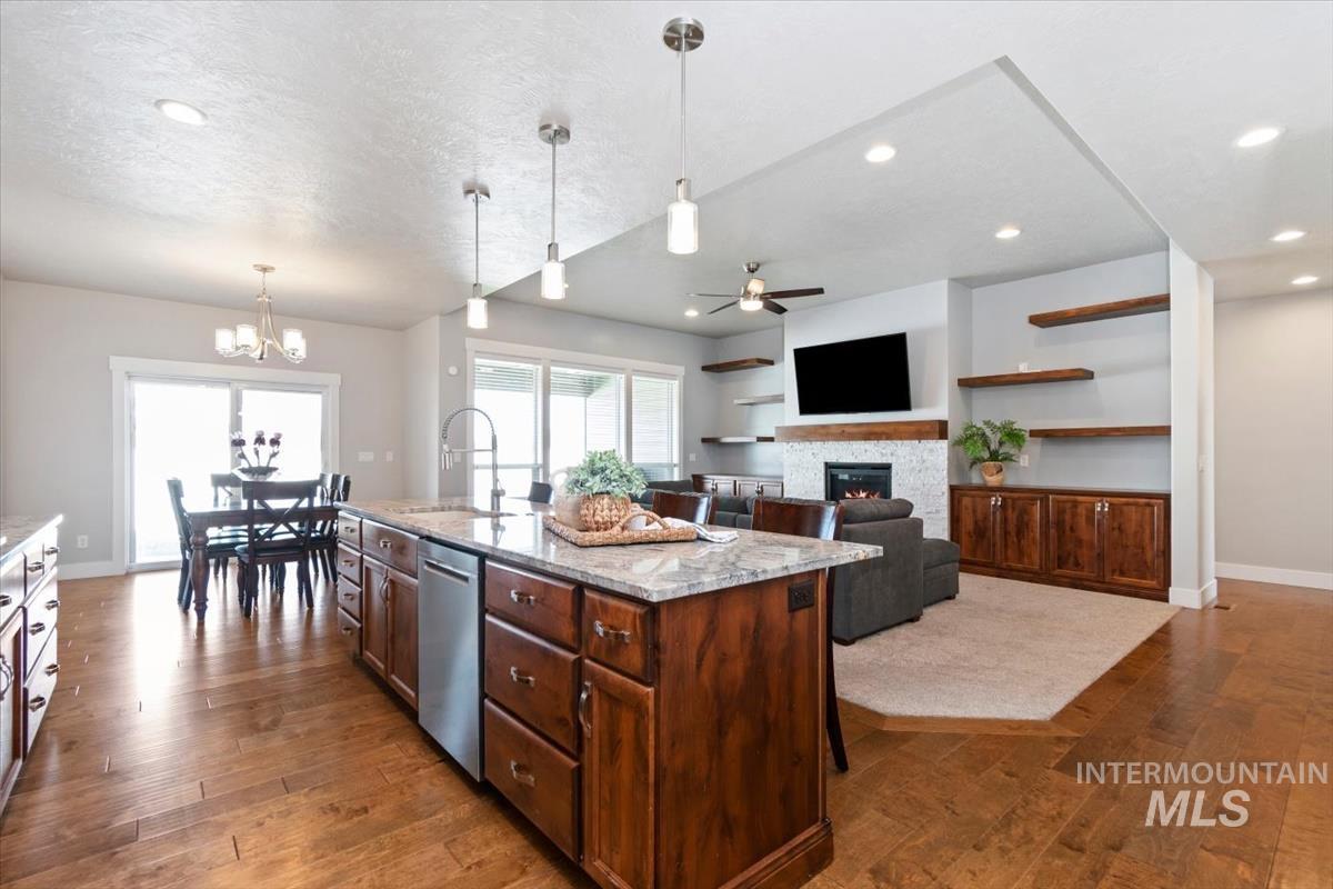 5073 S Marsala Way, Meridian, Idaho 83642, 5 Bedrooms, 3 Bathrooms, Residential For Sale, Price $750,000, 98983225