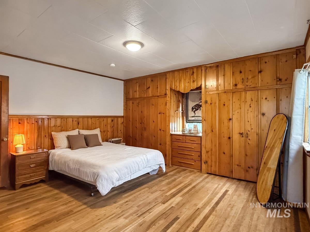 110 W Market Street, Cascade, Idaho 83611, 3 Bedrooms, 1 Bathroom, Residential For Sale, Price $339,000,MLS 98983226