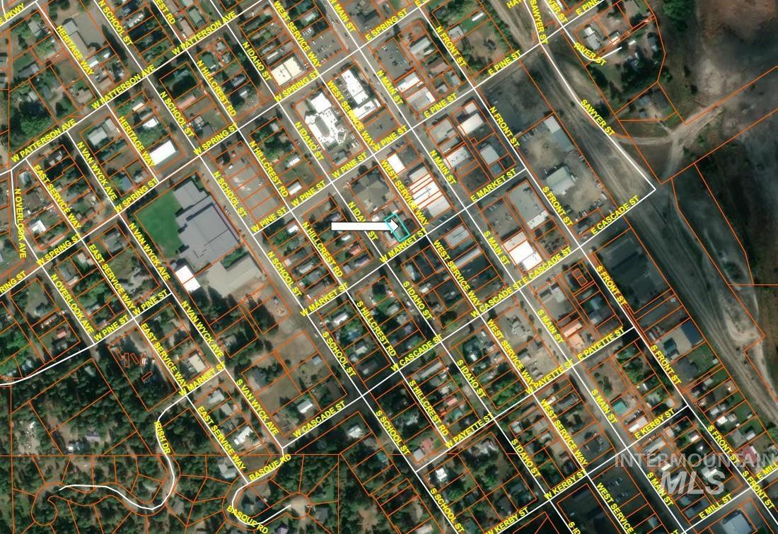 110 W Market Street, Cascade, Idaho 83611, 3 Bedrooms, 1 Bathroom, Residential For Sale, Price $339,000,MLS 98983226