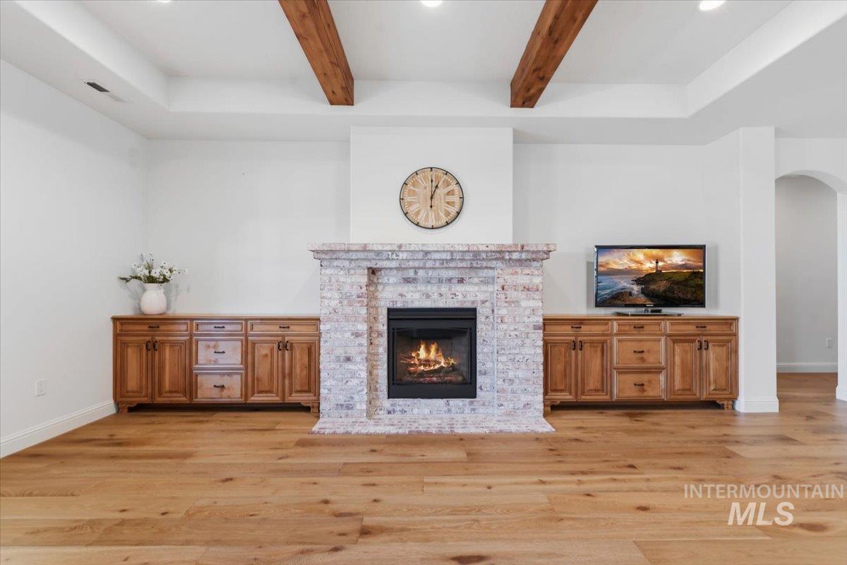 2016 E Mainacht St, Meridian, Idaho 83642, 3 Bedrooms, 2.5 Bathrooms, Residential For Sale, Price $749,900, 98983227