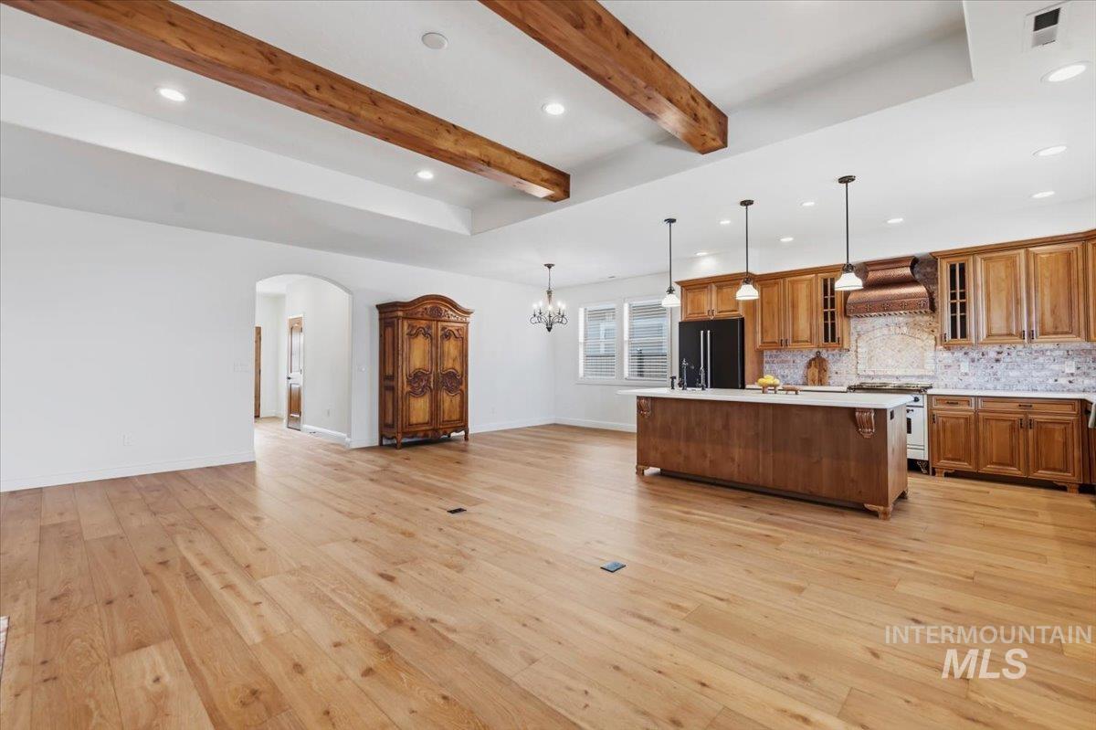 2016 E Mainacht St, Meridian, Idaho 83642, 3 Bedrooms, 2.5 Bathrooms, Residential For Sale, Price $749,900, 98983227