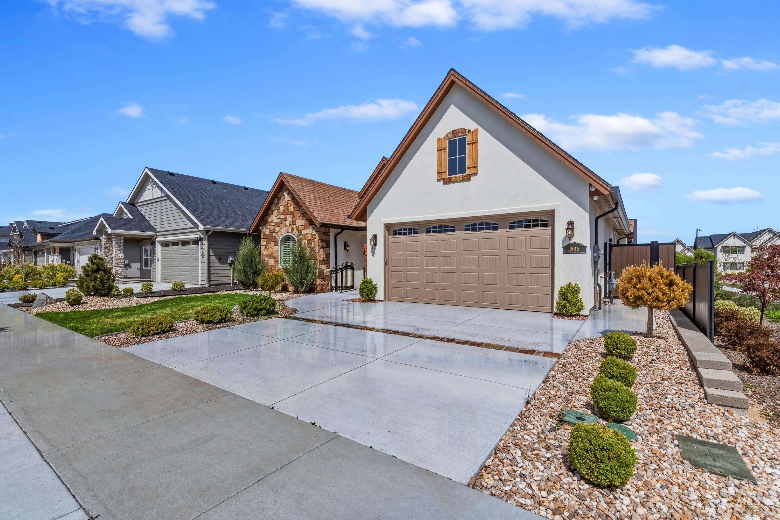 2016 E Mainacht St, Meridian, Idaho 83642, 3 Bedrooms, 2.5 Bathrooms, Residential For Sale, Price $749,900, 98983227