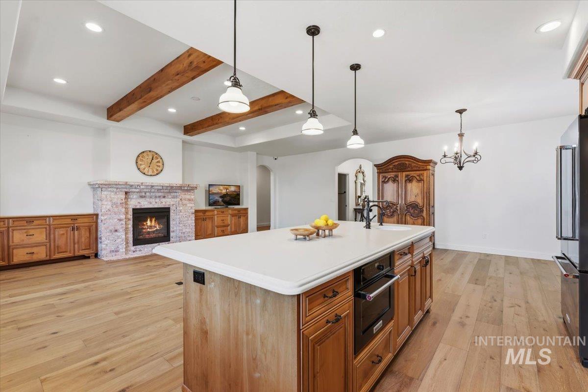 2016 E Mainacht St, Meridian, Idaho 83642, 3 Bedrooms, 2.5 Bathrooms, Residential For Sale, Price $749,900, 98983227