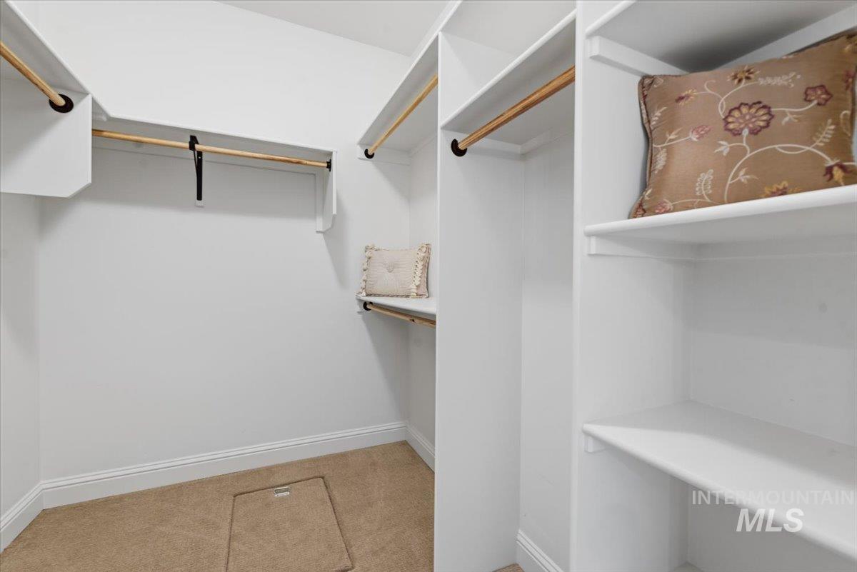 2016 E Mainacht St, Meridian, Idaho 83642, 3 Bedrooms, 2.5 Bathrooms, Residential For Sale, Price $749,900, 98983227