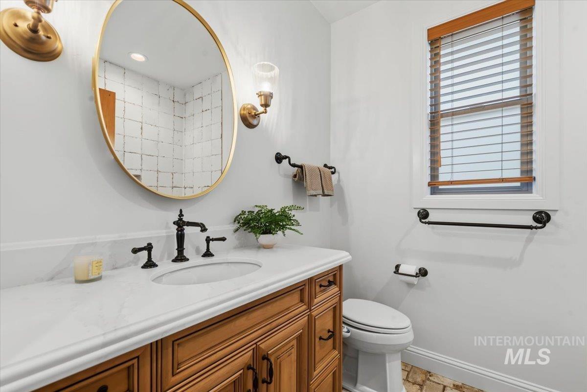 2016 E Mainacht St, Meridian, Idaho 83642, 3 Bedrooms, 2.5 Bathrooms, Residential For Sale, Price $749,900, 98983227