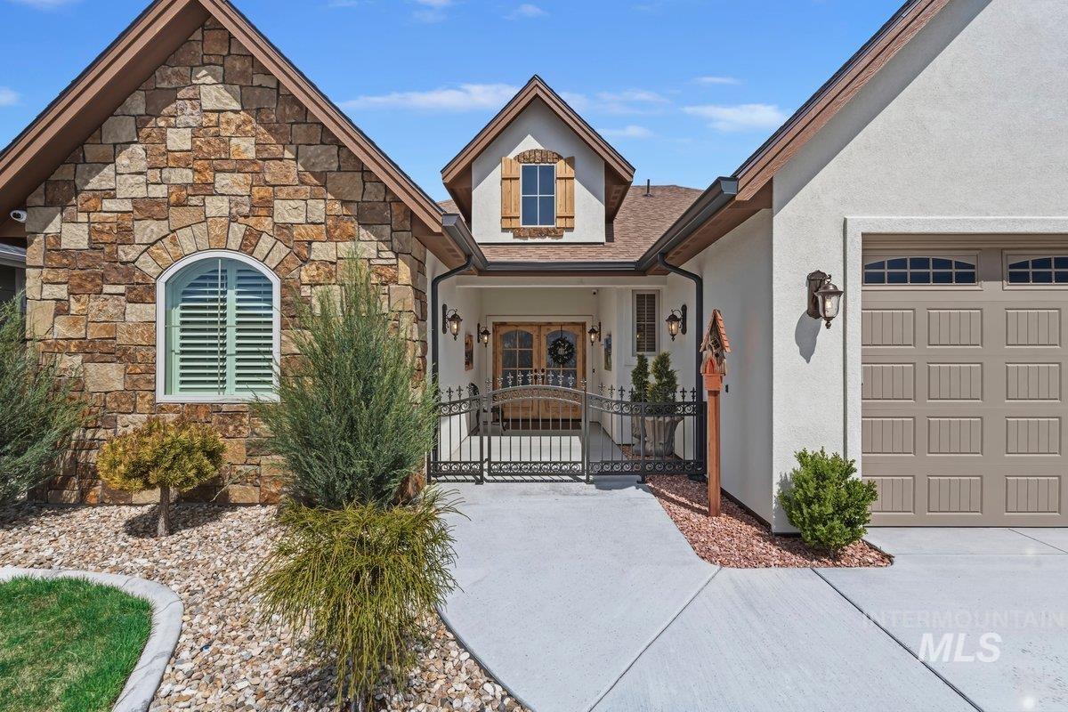 2016 E Mainacht St, Meridian, Idaho 83642, 3 Bedrooms, 2.5 Bathrooms, Residential For Sale, Price $749,900, 98983227