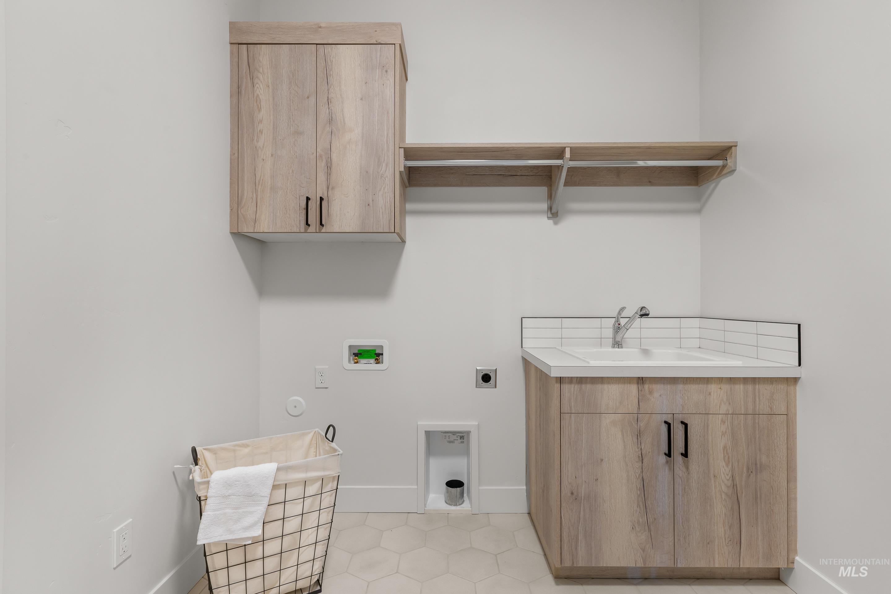 Lt 13 Blk 7 E Strut Way, Boise, Idaho 83716, 4 Bedrooms, 2.5 Bathrooms, Residential For Sale, Price $779,900, 98983228