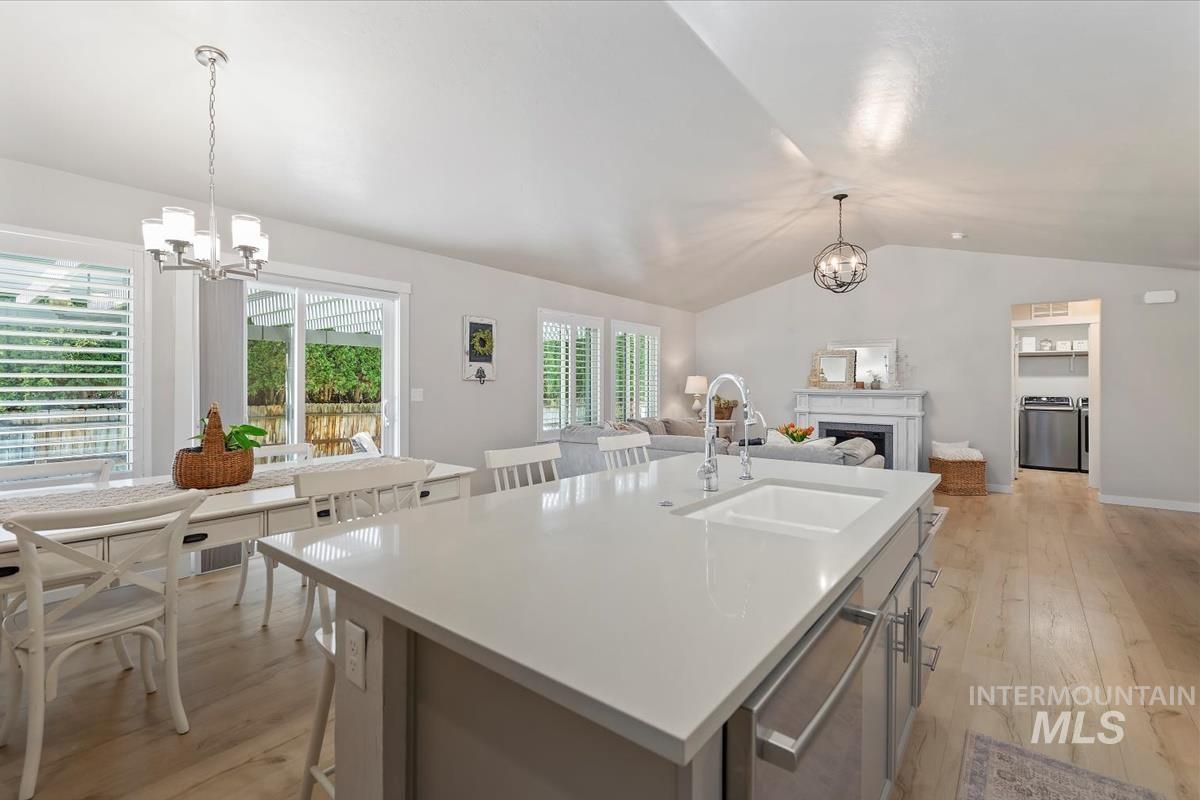 2404 E Clackamas Ct, Eagle, Idaho 83616, 3 Bedrooms, 2 Bathrooms, Residential For Sale, Price $539,900, 98983229