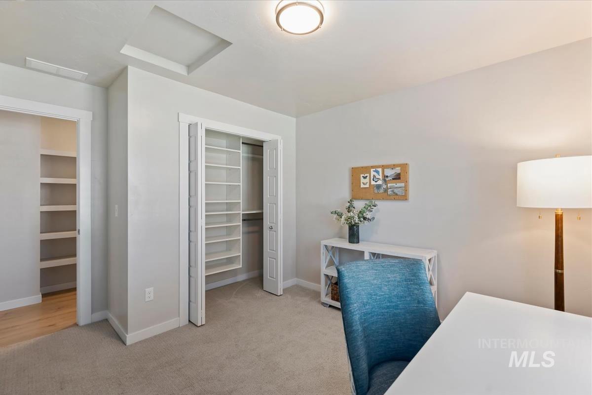 2404 E Clackamas Ct, Eagle, Idaho 83616, 3 Bedrooms, 2 Bathrooms, Residential For Sale, Price $539,900, 98983229