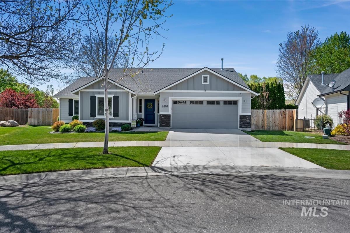 2404 E Clackamas Ct, Eagle, Idaho 83616, 3 Bedrooms, 2 Bathrooms, Residential For Sale, Price $539,900, 98983229