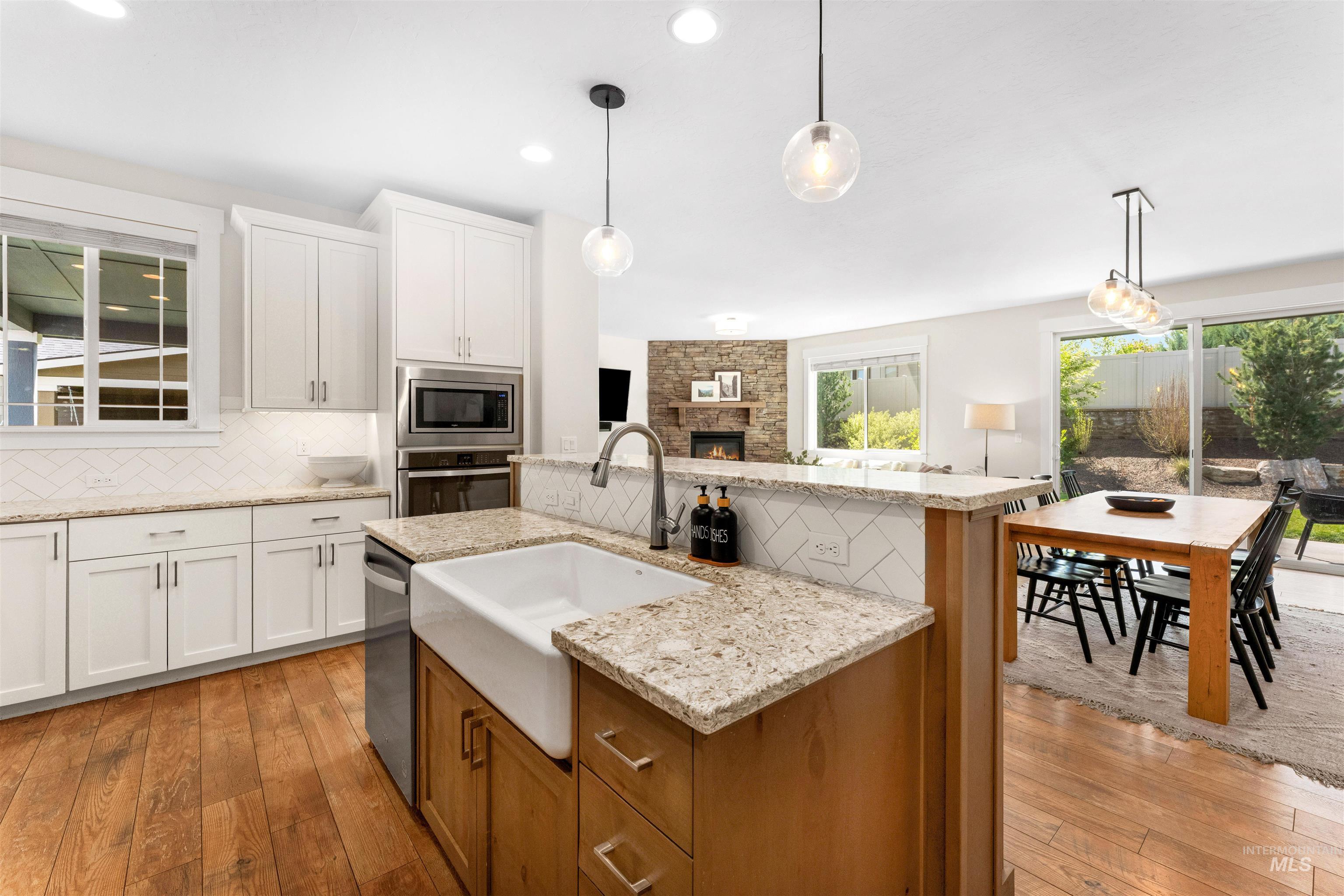 1485 W Aspen Cove Dr, Meridian, Idaho 83642, 5 Bedrooms, 3.5 Bathrooms, Residential For Sale, Price $814,900, 98983231