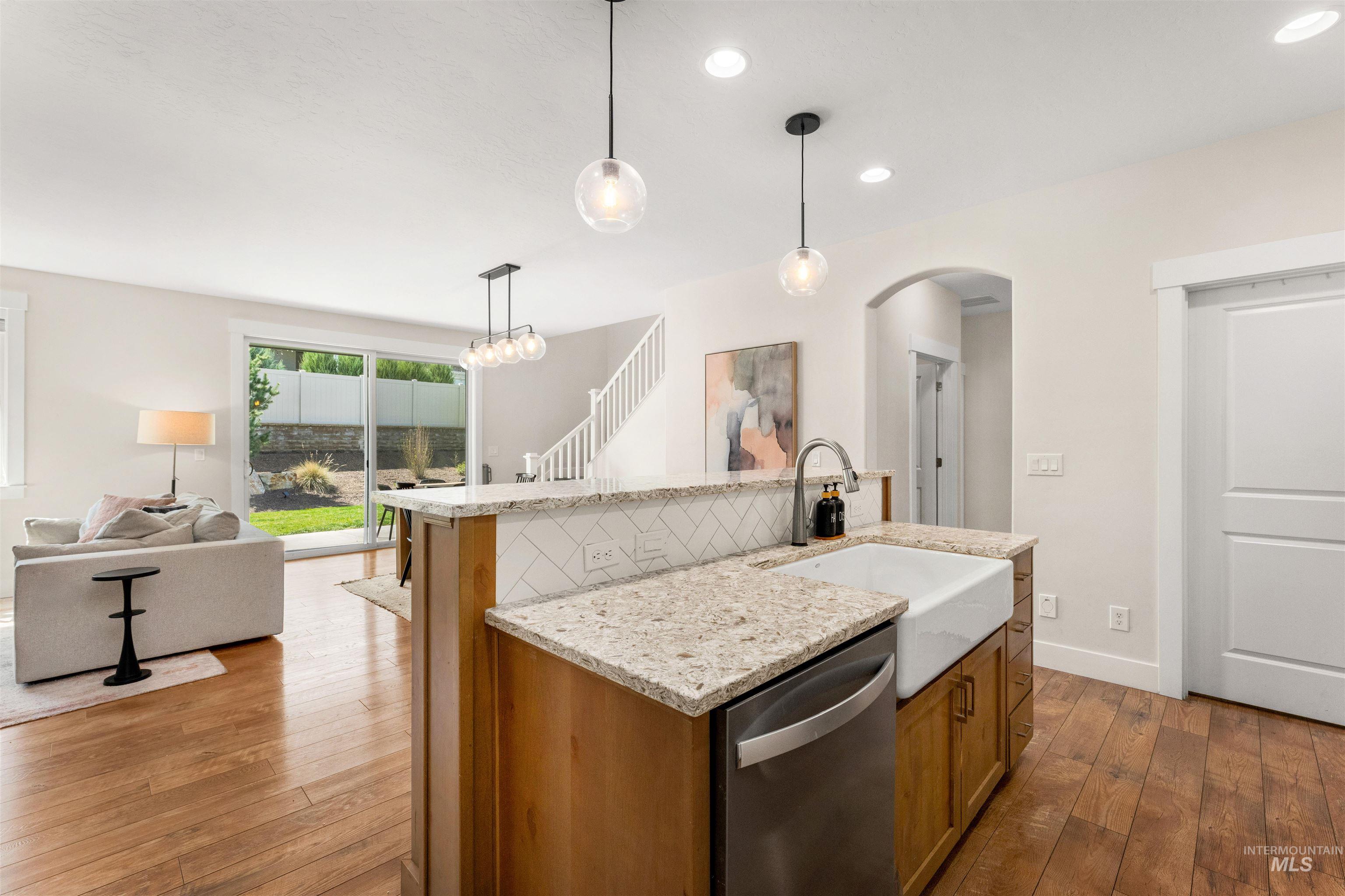 1485 W Aspen Cove Dr, Meridian, Idaho 83642, 5 Bedrooms, 3.5 Bathrooms, Residential For Sale, Price $814,900, 98983231