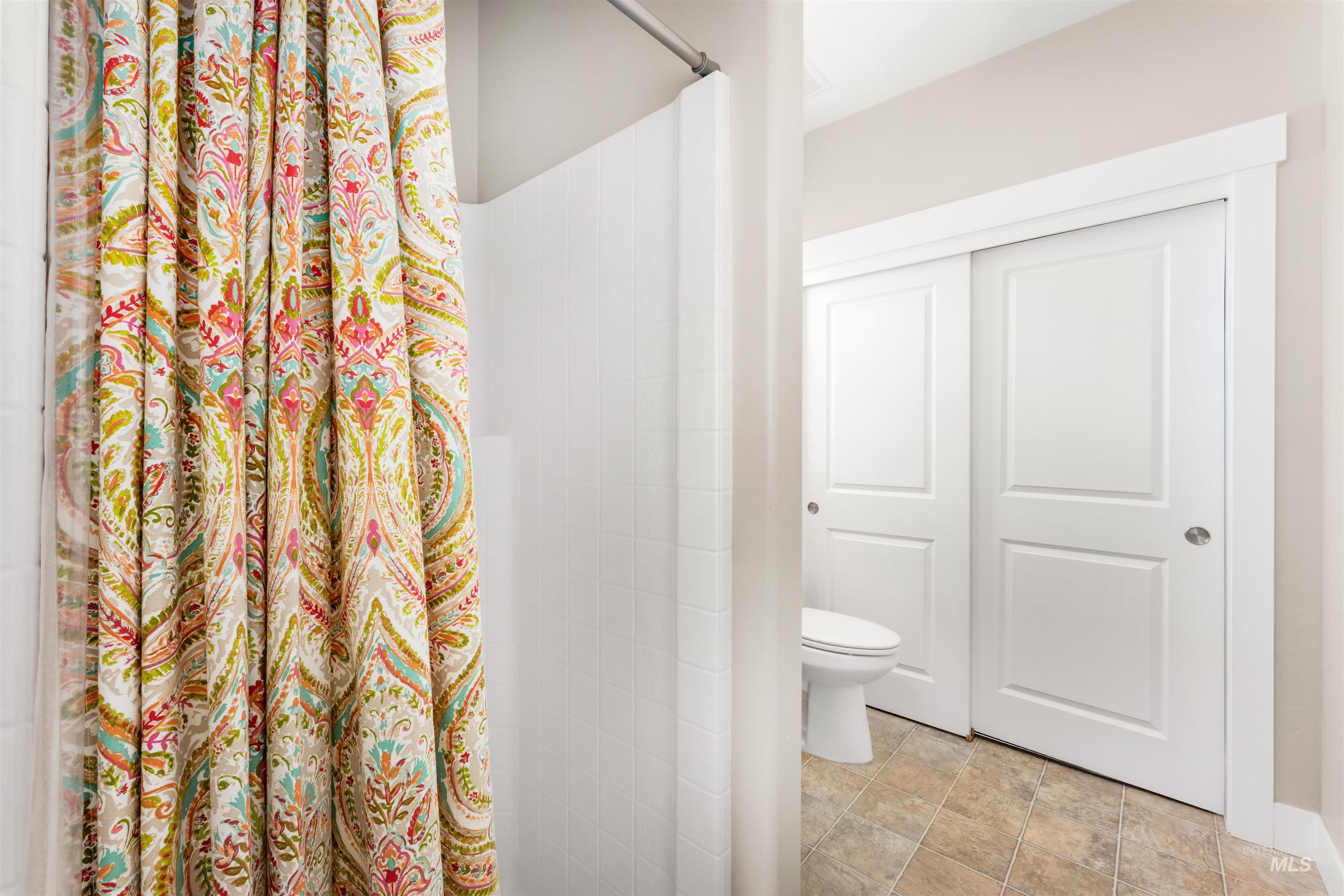 1485 W Aspen Cove Dr, Meridian, Idaho 83642, 5 Bedrooms, 3.5 Bathrooms, Residential For Sale, Price $814,900, 98983231