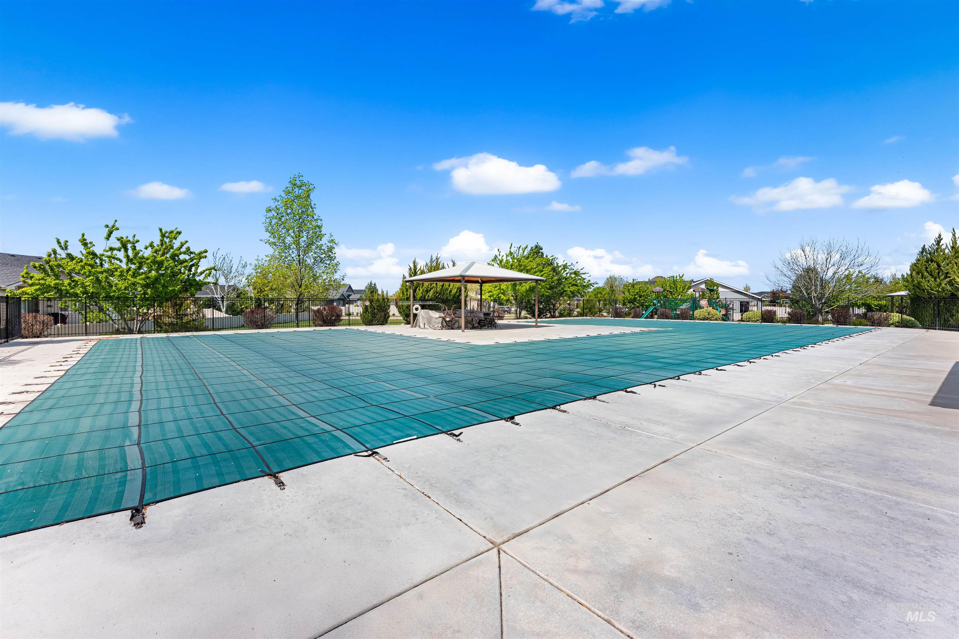 1485 W Aspen Cove Dr, Meridian, Idaho 83642, 5 Bedrooms, 3.5 Bathrooms, Residential For Sale, Price $814,900, 98983231