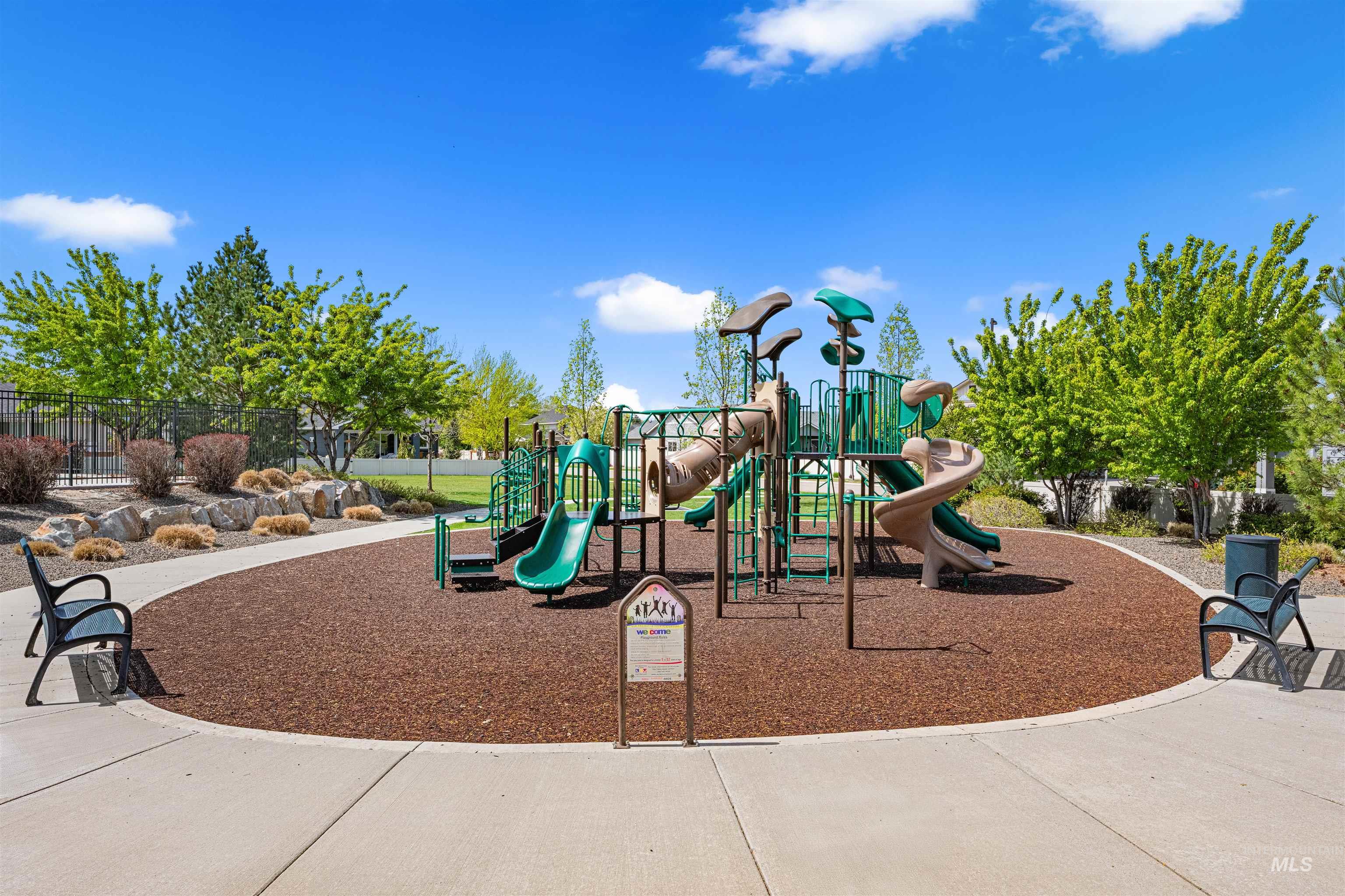 1485 W Aspen Cove Dr, Meridian, Idaho 83642, 5 Bedrooms, 3.5 Bathrooms, Residential For Sale, Price $814,900, 98983231