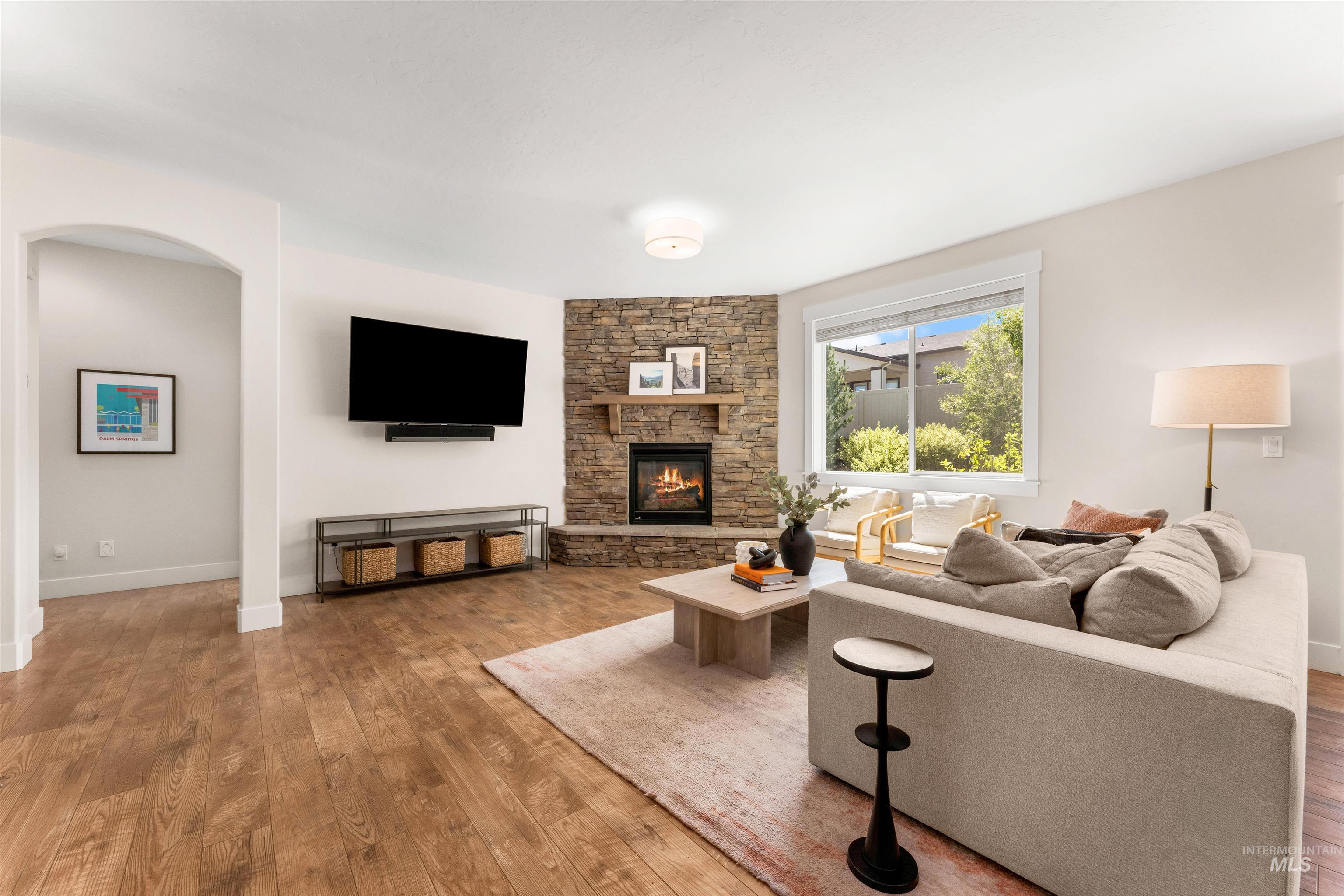 1485 W Aspen Cove Dr, Meridian, Idaho 83642, 5 Bedrooms, 3.5 Bathrooms, Residential For Sale, Price $814,900, 98983231