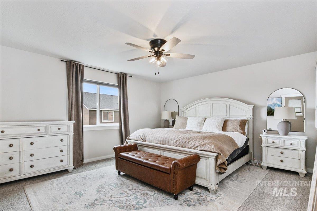 6247 N Spurwing Way, Meridian, Idaho 83646, 5 Bedrooms, 2.5 Bathrooms, Residential For Sale, Price $575,000, 98983234