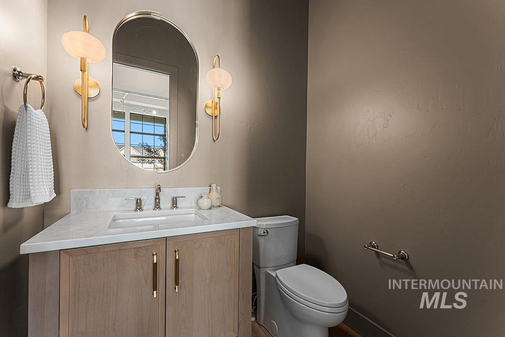 24303 Bapple Pl, Middleton, Idaho 83644, 4 Bedrooms, 3.5 Bathrooms, Residential For Sale, Price $1,299,990,MLS 98983235